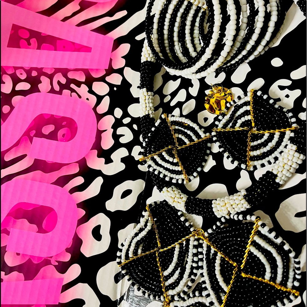 SJ necklace, earrings, and bracelet set